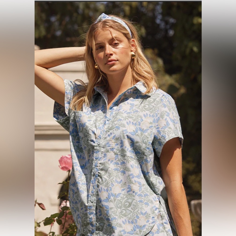 NWT Summersalt Blue and Green Floral Button Down Shirt